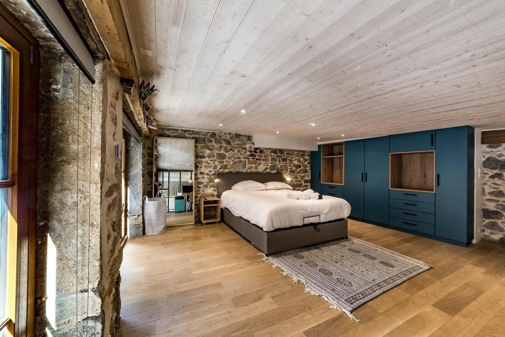 Le Duplex Des Pentes Ail Apartment Lyon